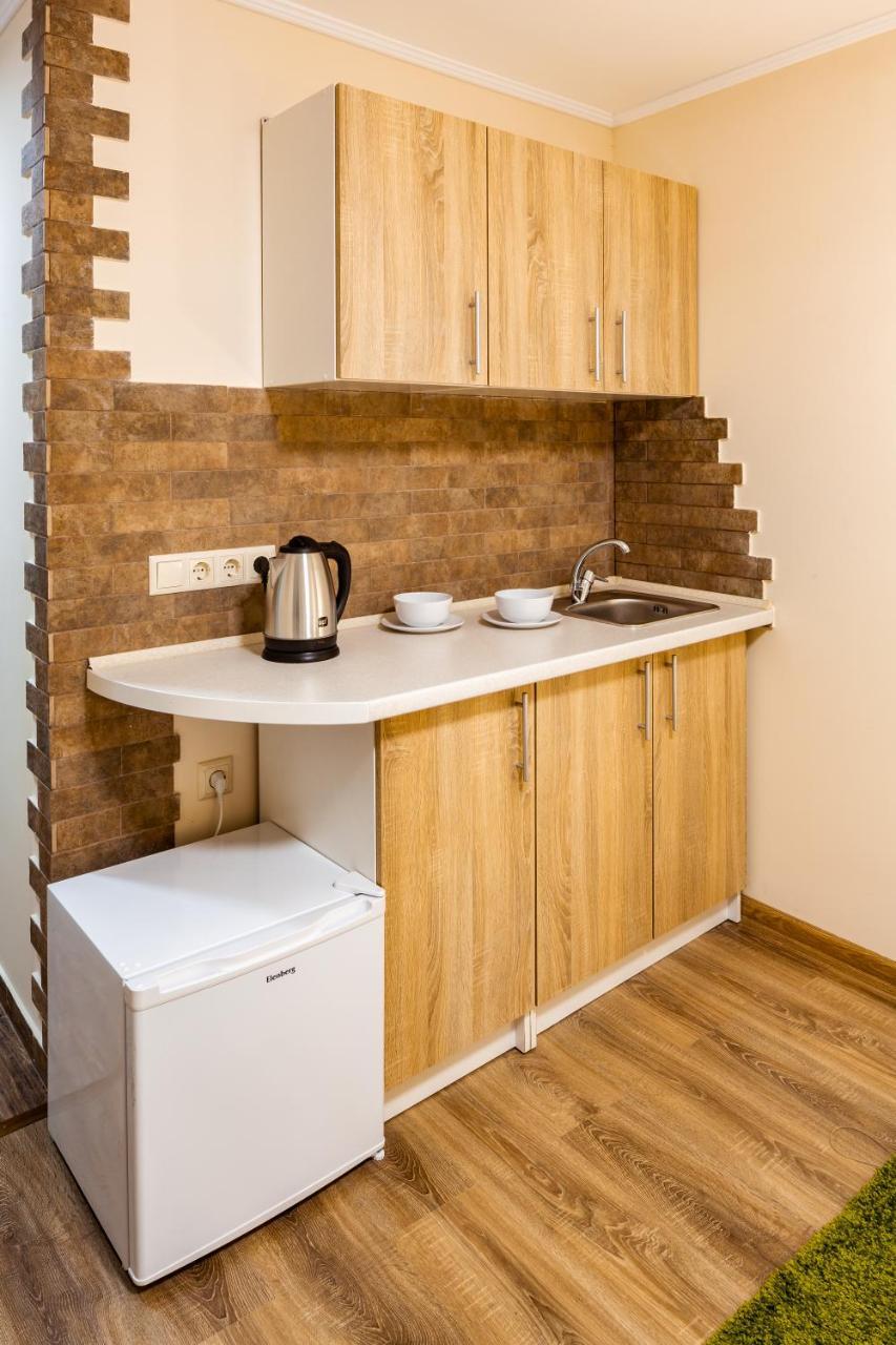 Romari Rynok Square 3 Apartamento Lviv Exterior foto